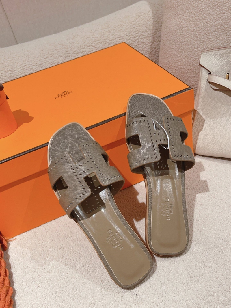 Hermes Slippers